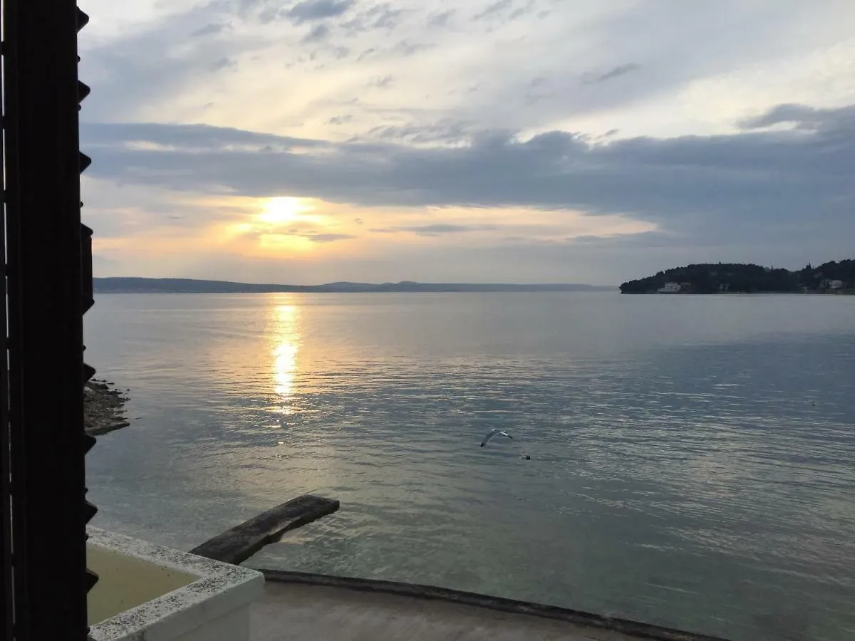 Apartment Eva Kali Croatia